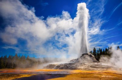Yellowstone: Explore the Wonders of the First National Park